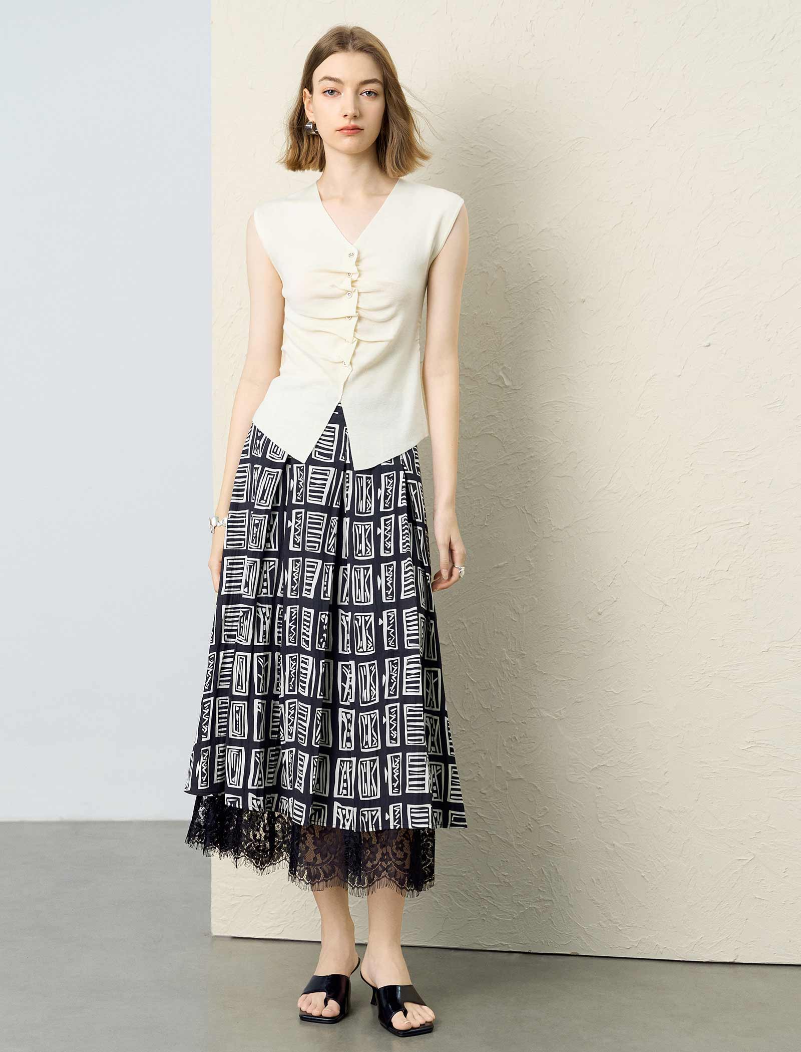 Ruched Knit Sleeveless V-Neck Top