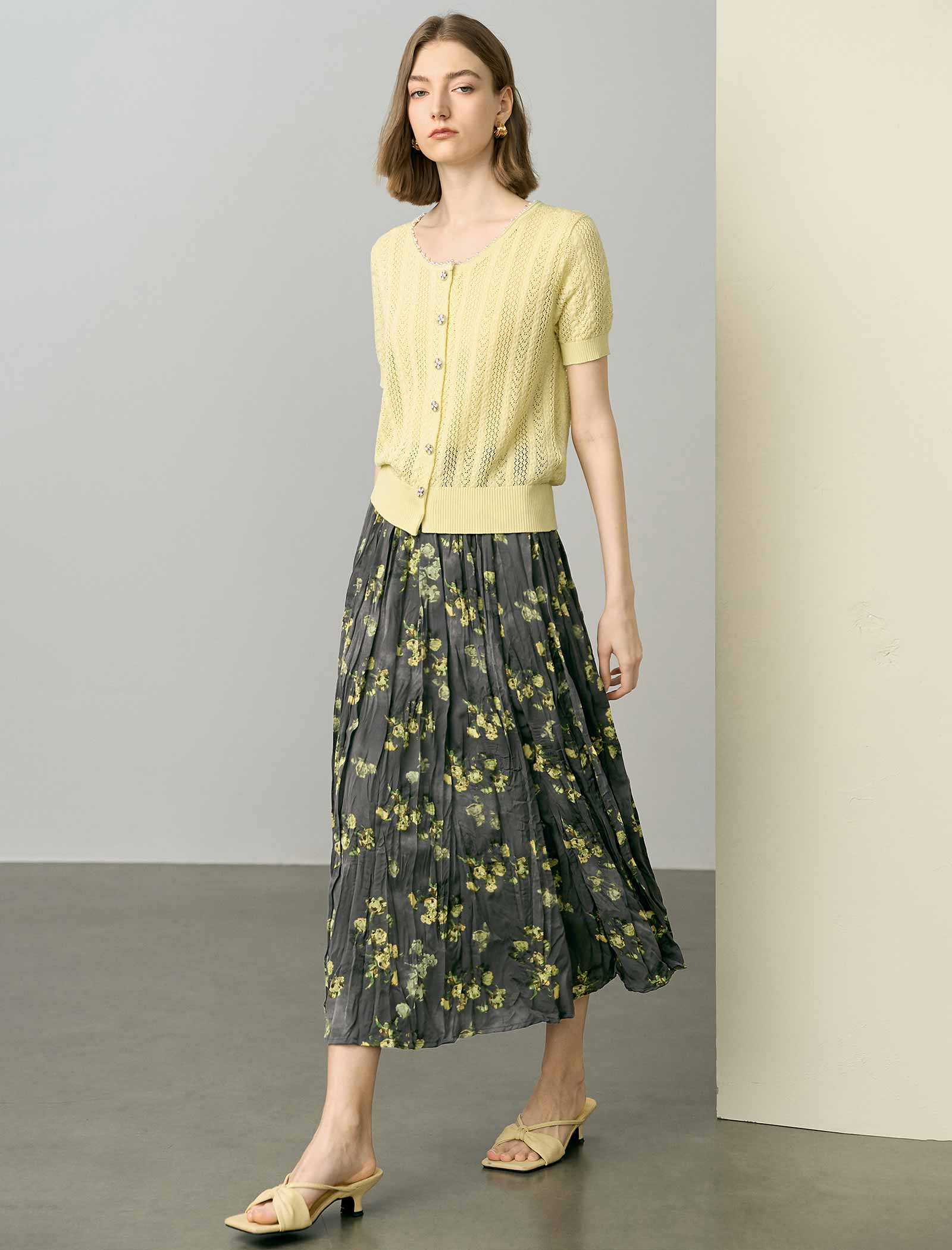Pale Yellow Tencel Pearl Trim Knit Cardigan