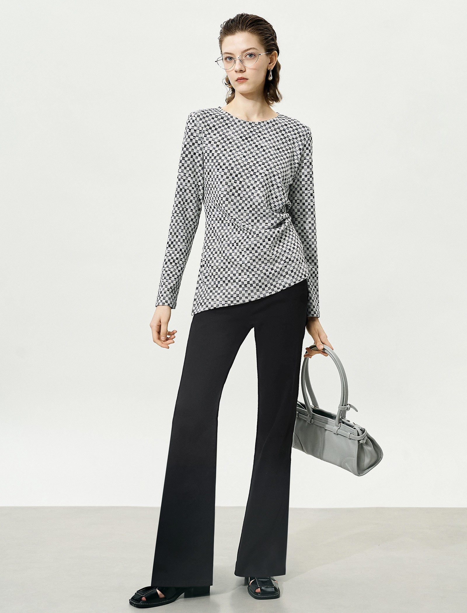 Plaid Black White Slim Fit Knit Top