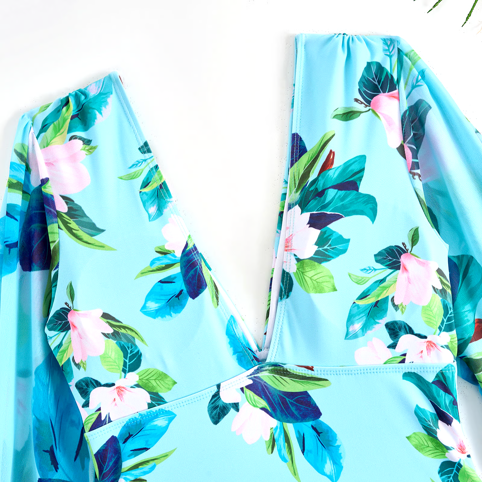 DBVACAY V Neck Floral Printed Long Sleeves Ruffled Wrap Skirt Swimsuit Set