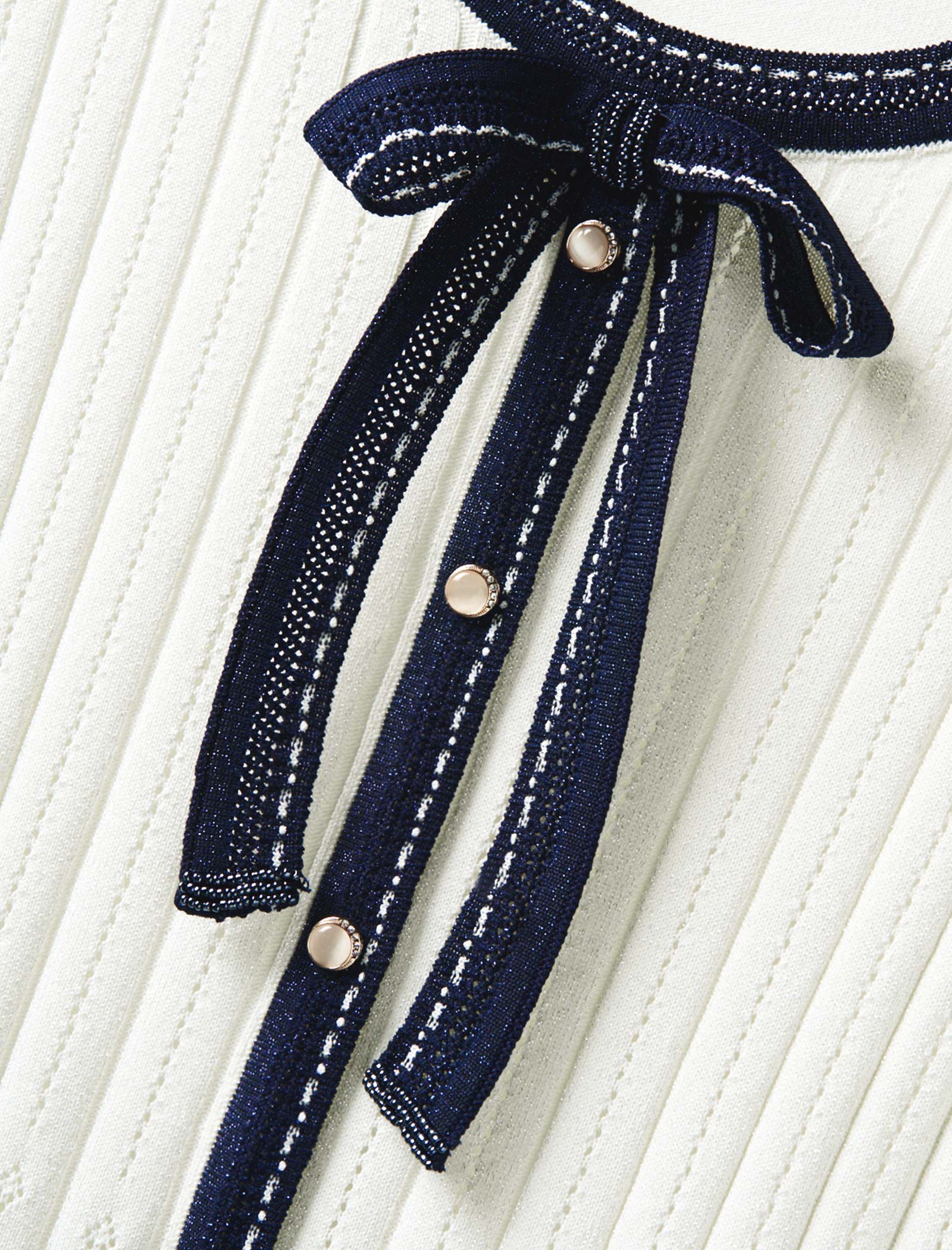 Contrast Bow Detail Knit Cardigan