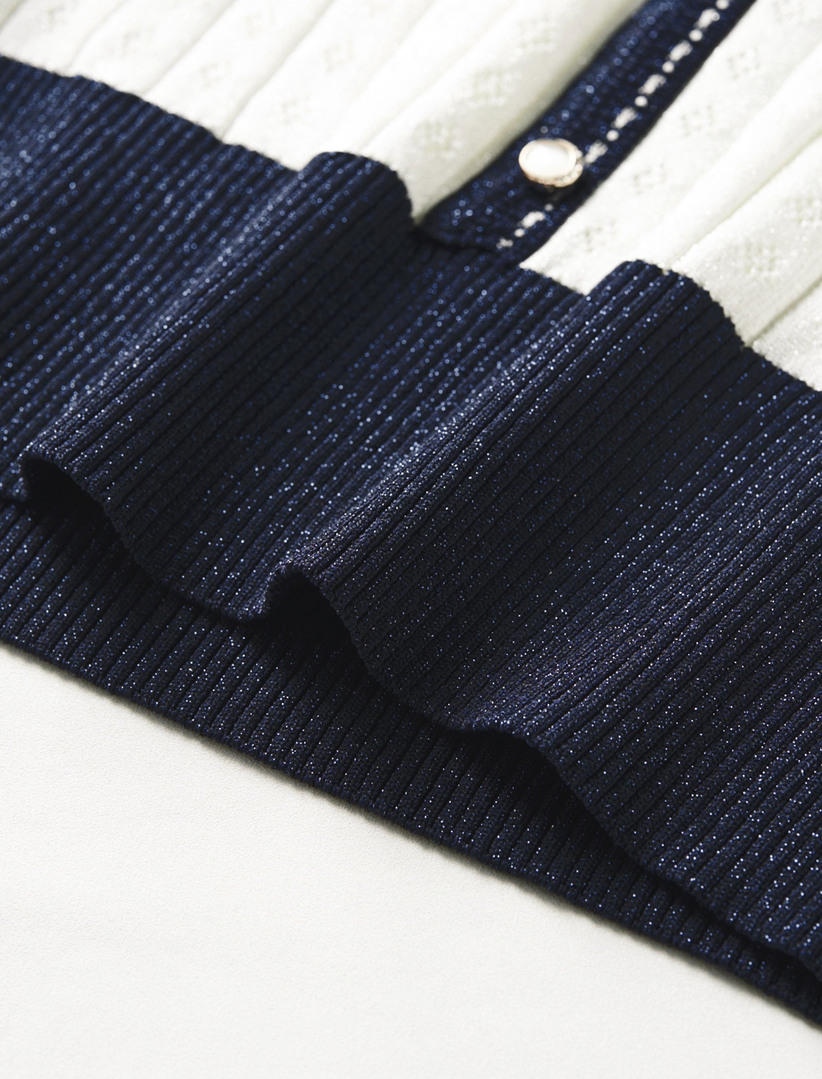 Contrast Bow Detail Knit Cardigan
