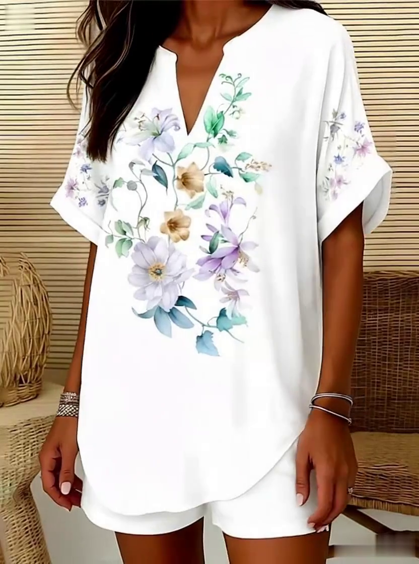 Women'S Loose Printed V-Neck Top And Shorts Set